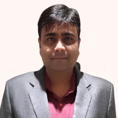 Photo of Dhruv Gupta, Head of Operations at Canvaloop, a sustainable fashion technology, supported by Scale-Up program by MIF